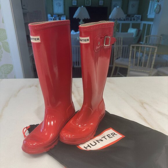 RED Unisex Kids Hunter Original Waterproof Rain Boots Glossy, Size US 5M/6F - Picture 1 of 5